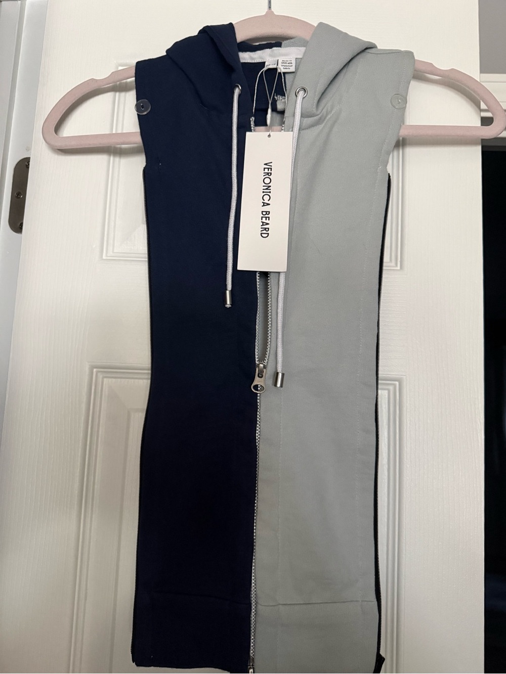 Veronica Beard Two-Tone Navy and Light Gray Zip-Up Hooded Dickey One Size NWT